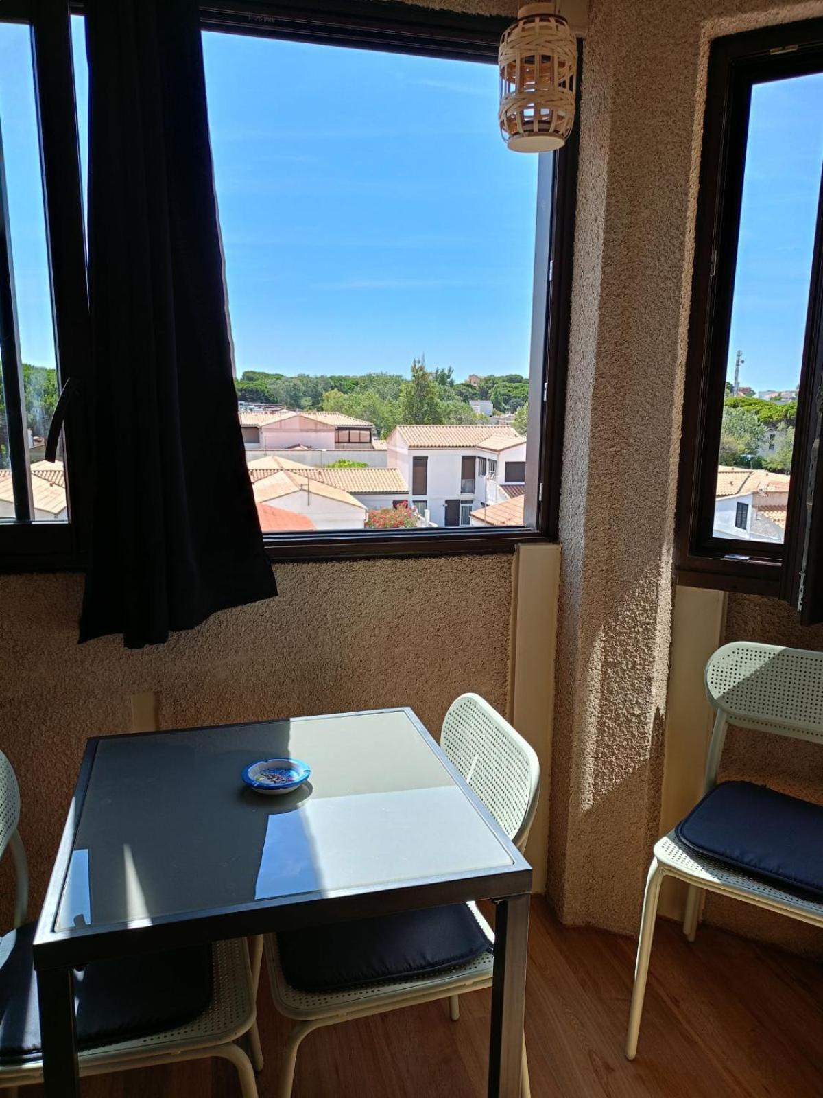 Chic Appartement 4 Personnes Leucate Exterior photo